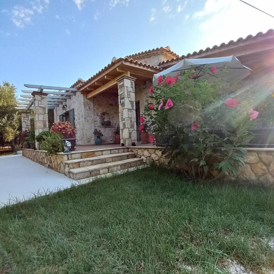 Villa Liberta Keri Extérieur photo