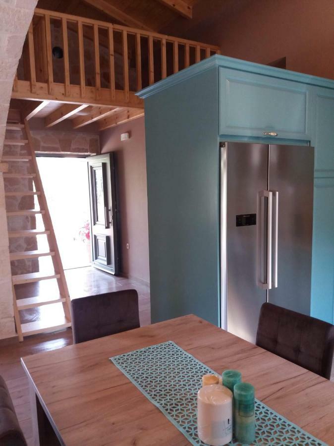 Villa Liberta Keri Extérieur photo