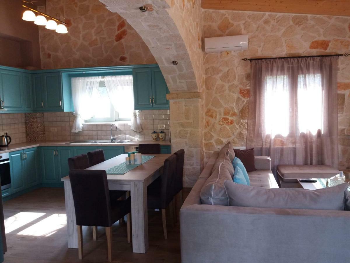 Villa Liberta Keri Extérieur photo